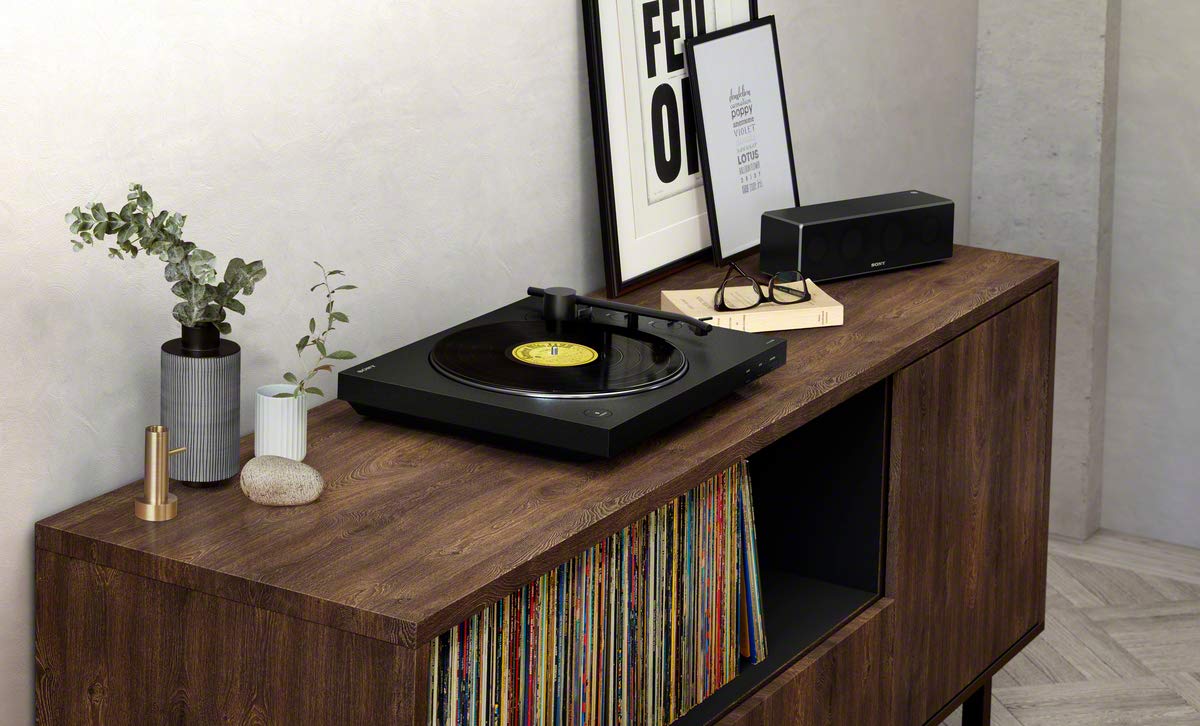 Sony PS-LX310BT Bluetooth Turntable with built-in Phono Pre-Amp, 2 speeds and 3 gain modes, Black